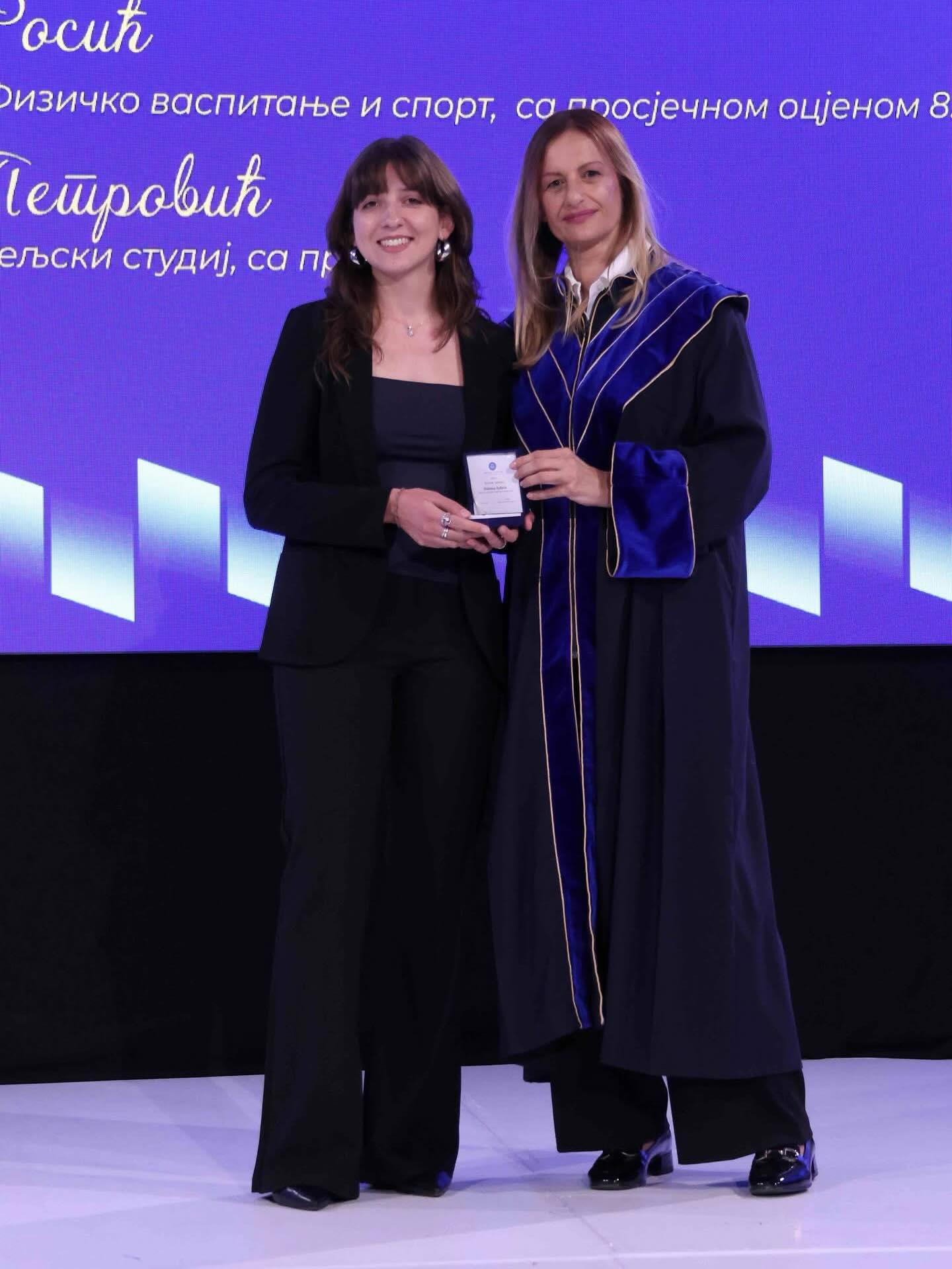 Zlatna značka sa likom Nikole Tesle dodijeljena Nataši Bubalo